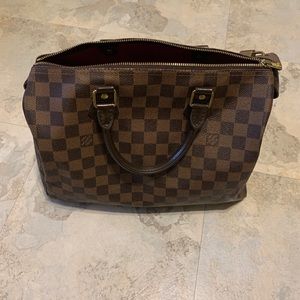 Louis Vuitton speedy bag